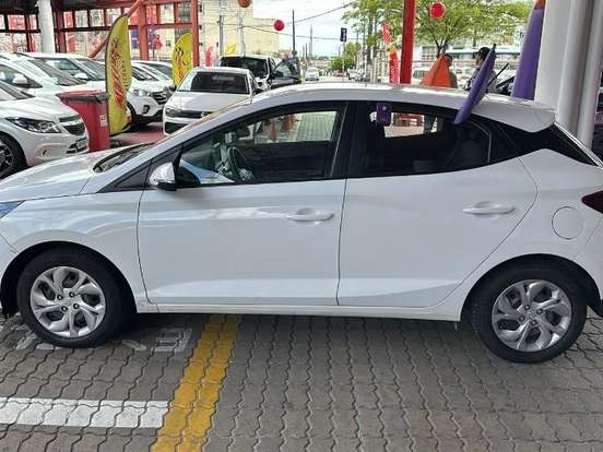 HYUNDAI-HB20-1.0 12V FLEX COMFORT PLUS MANUAL HYUNDAI-HB20-2024