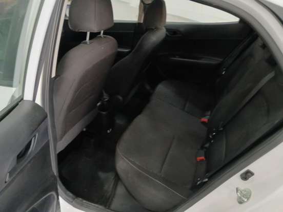 HYUNDAI-HB20-2024