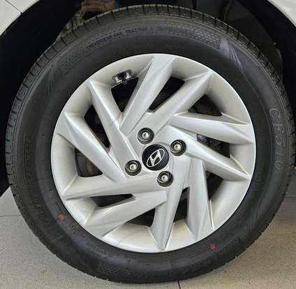 HYUNDAI-HB20-2021