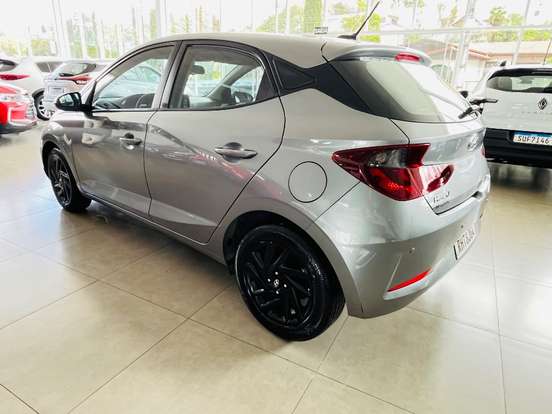 HYUNDAI-HB20-2021