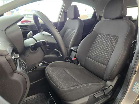 HYUNDAI-HB20-2025