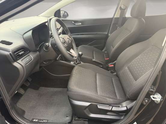 HYUNDAI-HB20-2022