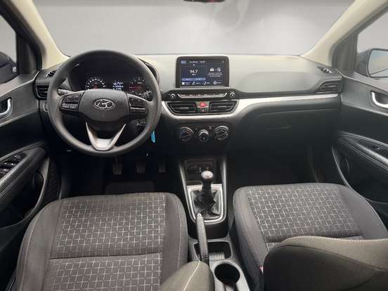 HYUNDAI-HB20-2022