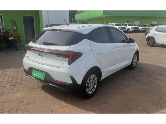 HYUNDAI-HB20-2023