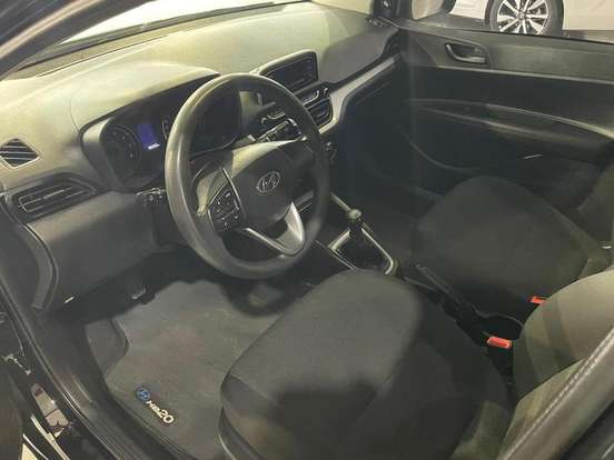 HYUNDAI-HB20-2020