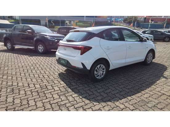 HYUNDAI-HB20-2024