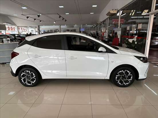 HYUNDAI-HB20-2024