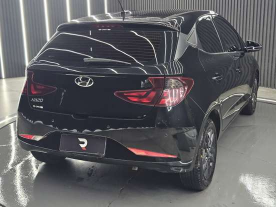 HYUNDAI-HB20-2021