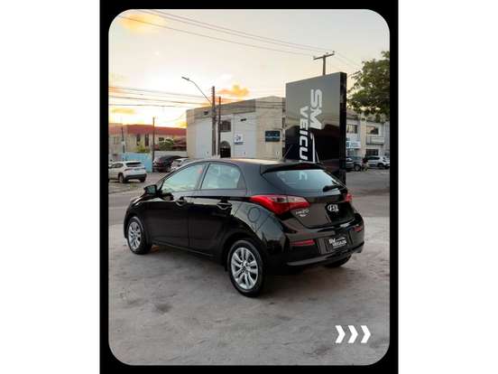HYUNDAI-HB20-1.0 COMFORT 12V FLEX 4P MANUAL HYUNDAI-HB20-2017