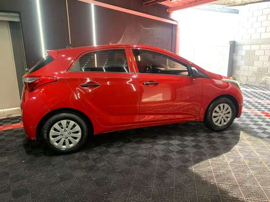 HYUNDAI-HB20-2014