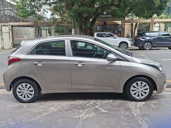 HYUNDAI-HB20-1.0 COMFORT PLUS 12V FLEX 4P MANUAL HYUNDAI-HB20-2019