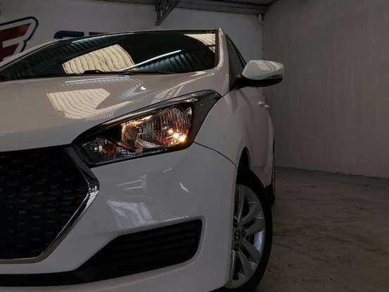 HYUNDAI-HB20-1.0 COMFORT PLUS 12V FLEX 4P MANUAL HYUNDAI-HB20-2018