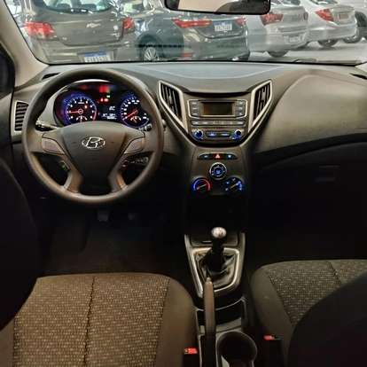 HYUNDAI-HB20-2018
