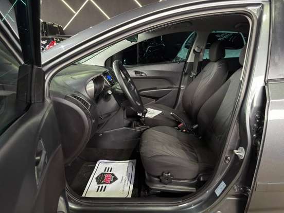 HYUNDAI-HB20-1.0 COMFORT STYLE 12V FLEX 4P MANUAL HYUNDAI-HB20-2013