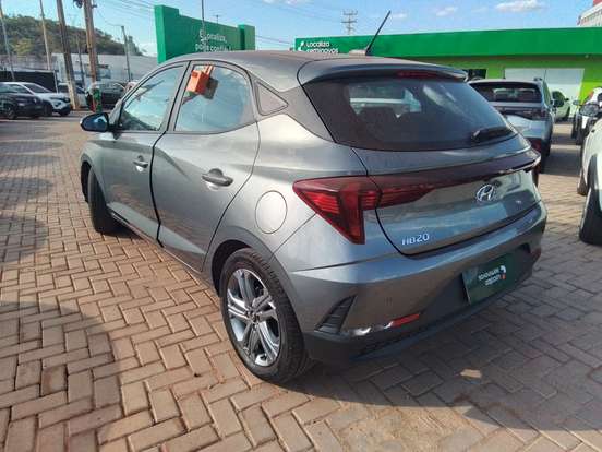 HYUNDAI-HB20-2024