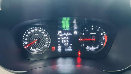 HYUNDAI-HB20-2024