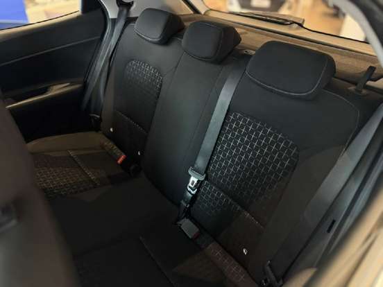 HYUNDAI-HB20-2023