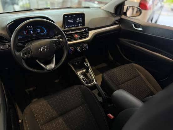 HYUNDAI-HB20-2023