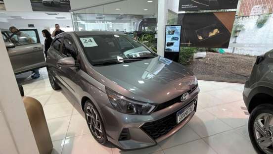 HYUNDAI-HB20-2023