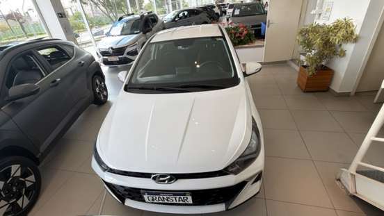 HYUNDAI-HB20-2023