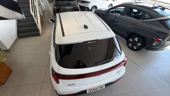 HYUNDAI-HB20-2023