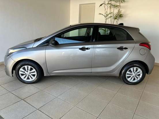 HYUNDAI-HB20-1.0 UNIQUE 12V FLEX 4P MANUAL HYUNDAI-HB20-2018