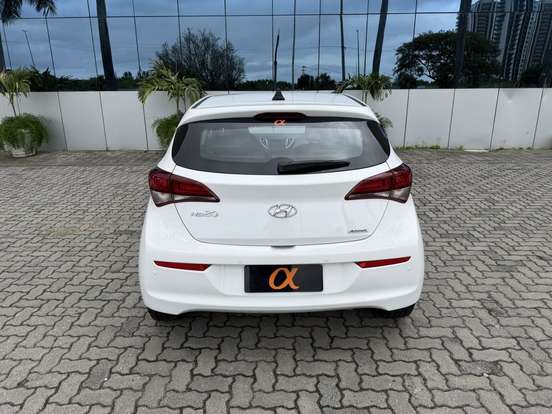 HYUNDAI-HB20-2018