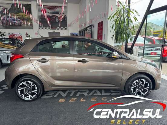 HYUNDAI-HB20-1.6 COMFORT PLUS 16V FLEX 4P AUTOMÁTICO HYUNDAI-HB20-2017