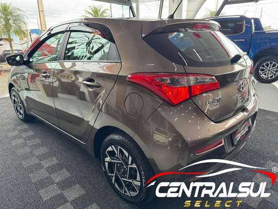 HYUNDAI-HB20-2017