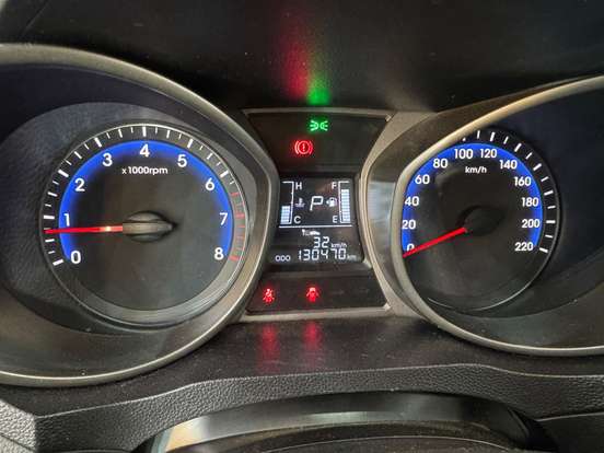 HYUNDAI-HB20-2016