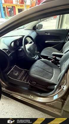 HYUNDAI-HB20-2017