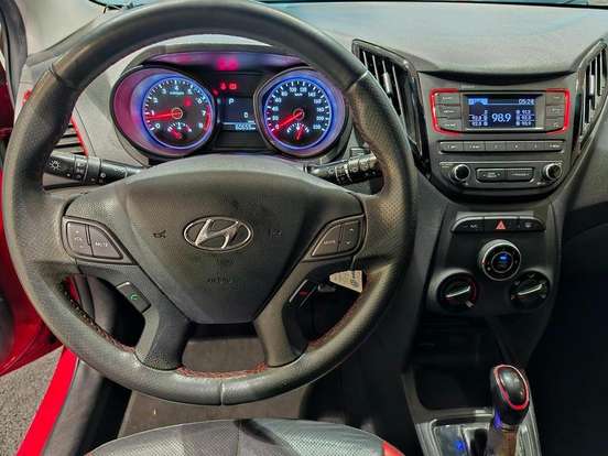 HYUNDAI-HB20-2016