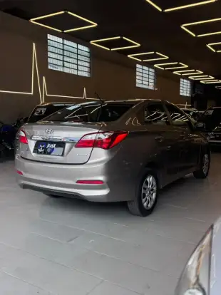HYUNDAI-HB20S-2017
