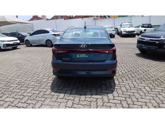 HYUNDAI-HB20S-2025