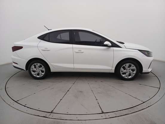 HYUNDAI-HB20S-2025