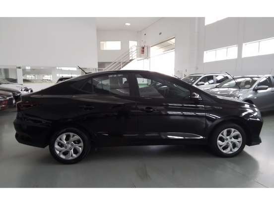 HYUNDAI-HB20S-2025