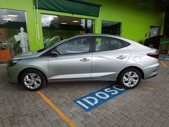 HYUNDAI-HB20S-2025