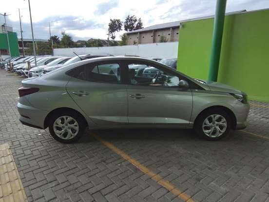 HYUNDAI-HB20S-2025