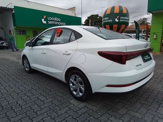 HYUNDAI-HB20S-2025