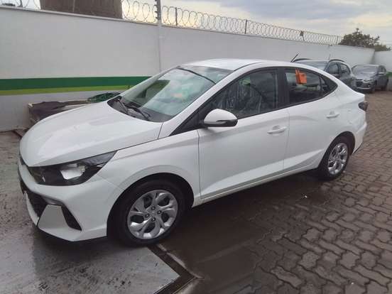 HYUNDAI-HB20S-2025