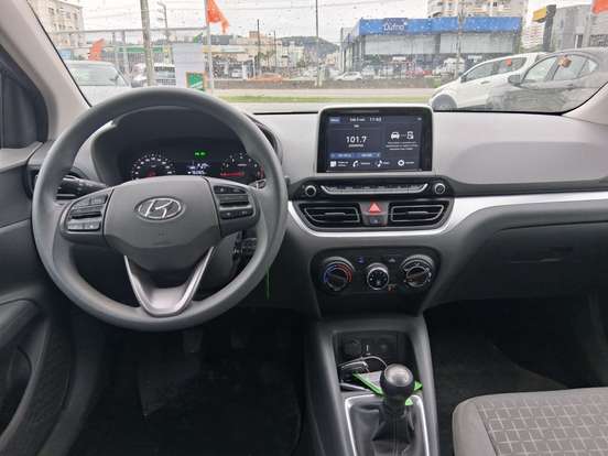 HYUNDAI-HB20S-2025