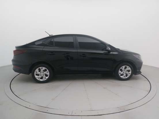 HYUNDAI-HB20S-2025