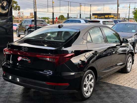 HYUNDAI-HB20S-2023