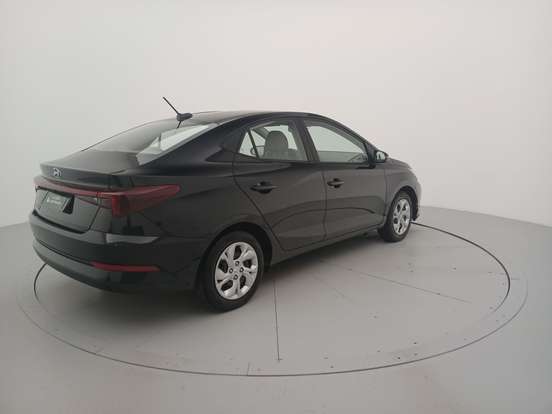 HYUNDAI-HB20S-2025