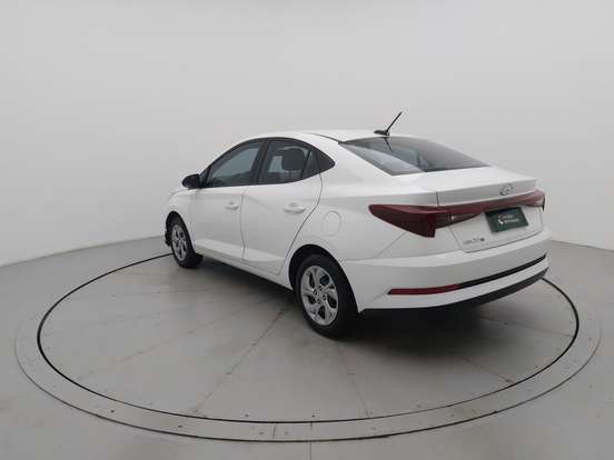 HYUNDAI-HB20S-1.0 12V FLEX COMFORT PLUS MANUAL HYUNDAI-HB20S-2023