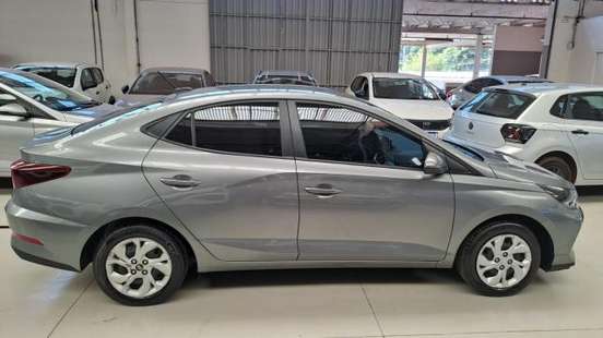 HYUNDAI-HB20S-2024