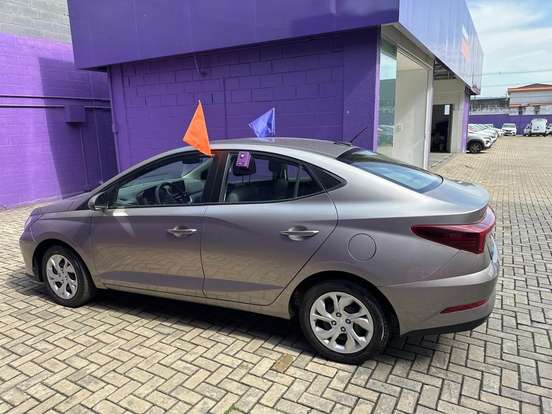 HYUNDAI-HB20S-1.0 12V FLEX COMFORT PLUS MANUAL HYUNDAI-HB20S-2025