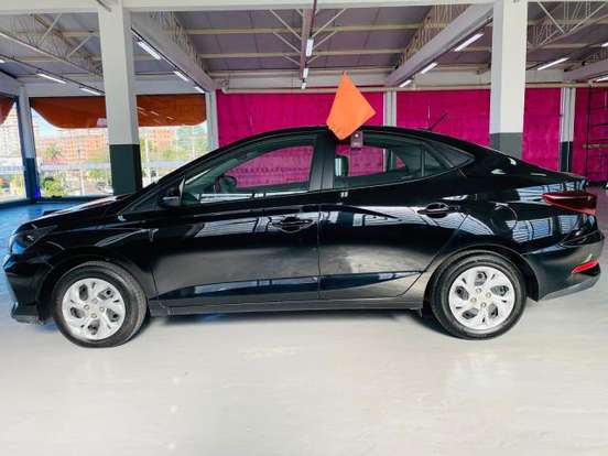 HYUNDAI-HB20S-2024