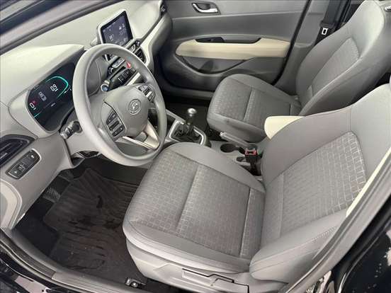HYUNDAI-HB20S-2024