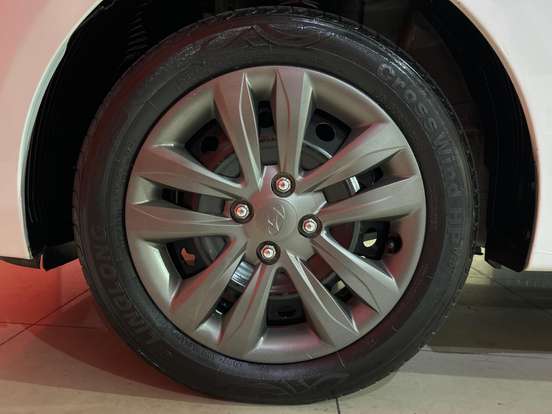 HYUNDAI-HB20S-1.0 COMFORT PLUS 12V FLEX 4P MANUAL HYUNDAI-HB20S-2016